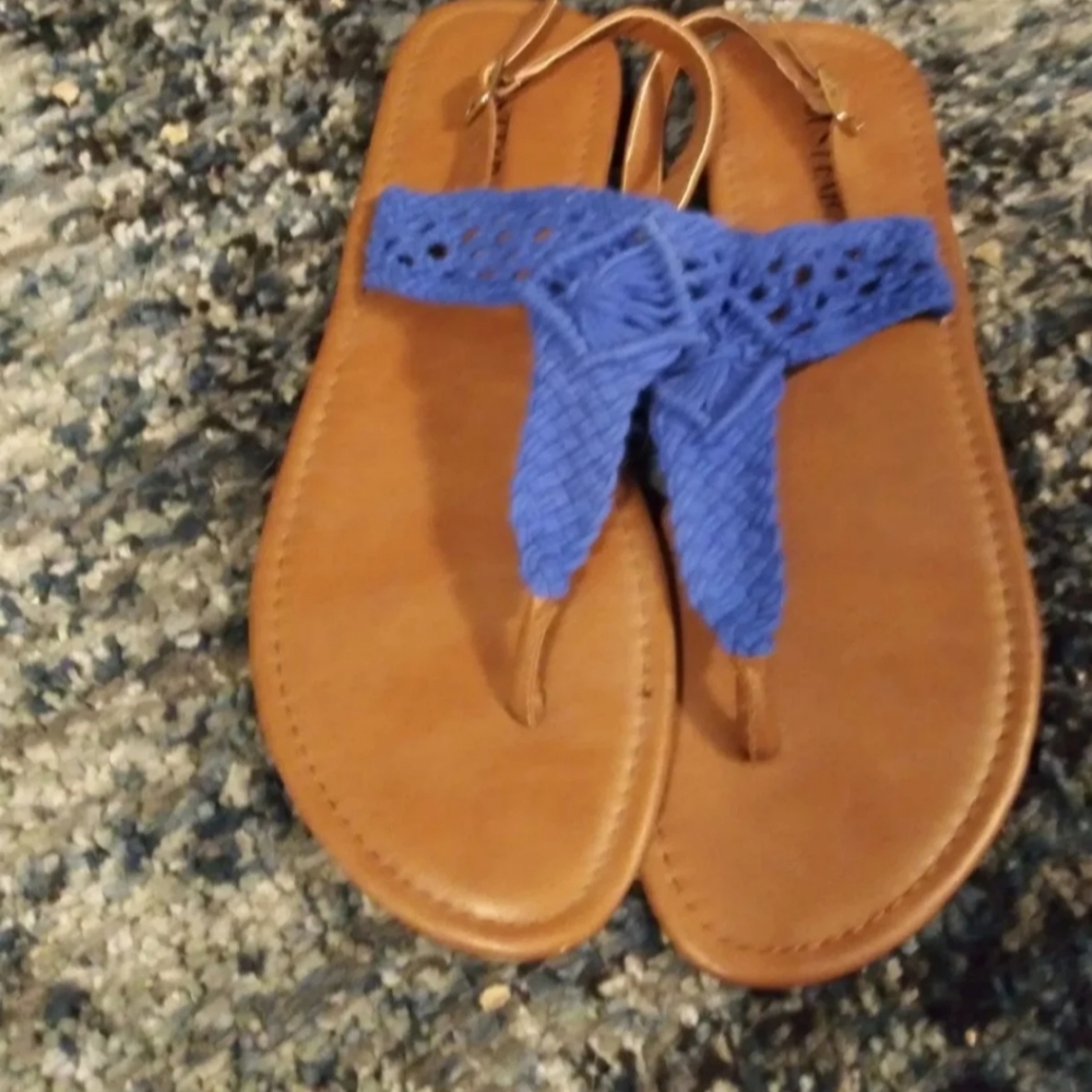 JustFab size 10 blue sandals